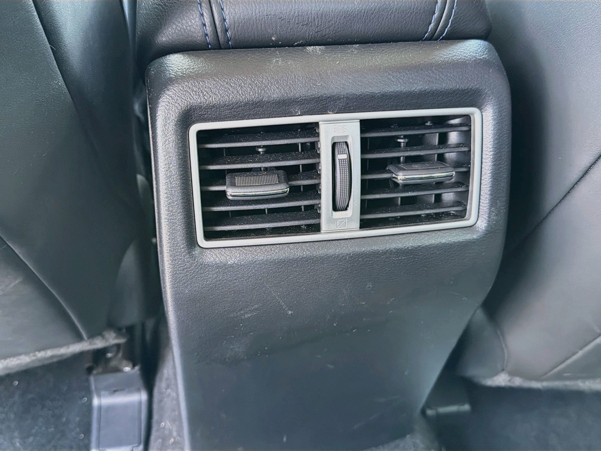 Used 2017 Pearl White Nissan SR image 19
