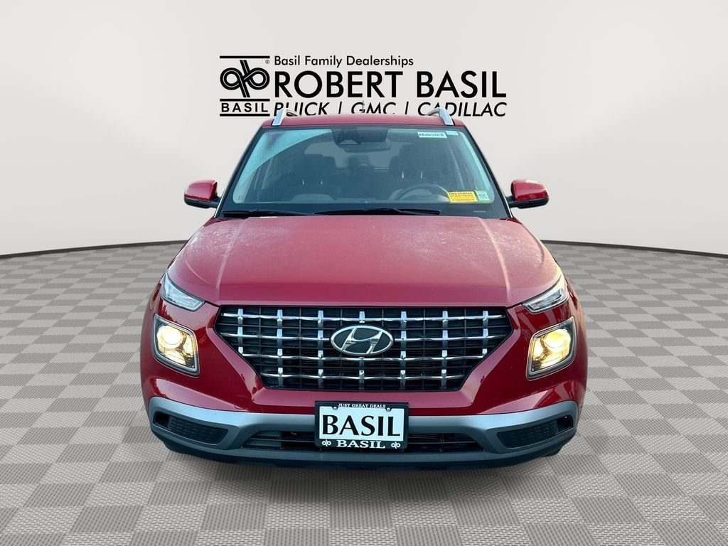 Used 2023 Red Hyundai SEL image 3
