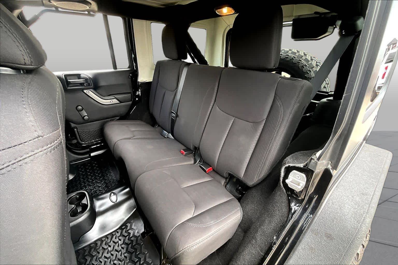 Used 2014 Black Clearcoat Jeep Sport image 20