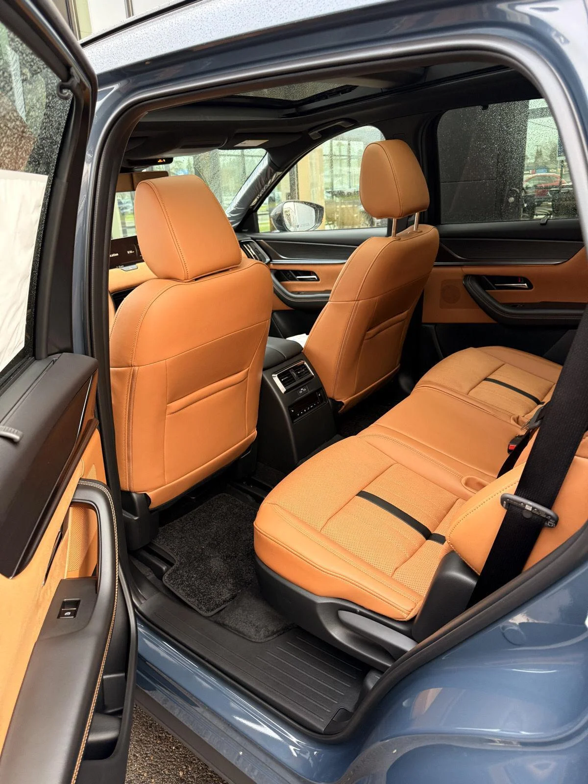 2026 Mazda CX-70 Premium Plus Package - Photo 7