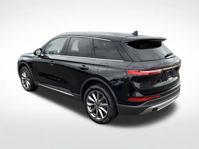 Used 2022 Black Lincoln Standard image 3