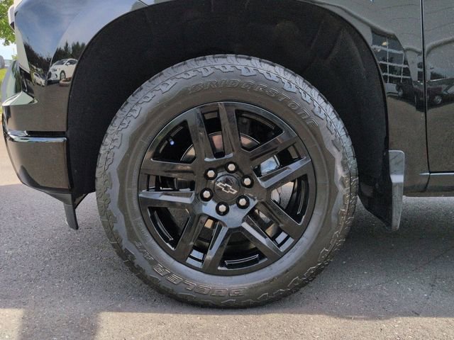 Used 2023 Black Chevrolet RST image 35