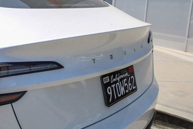 Used 2025 Pearl White Multi-Coat Tesla Long Range image 10