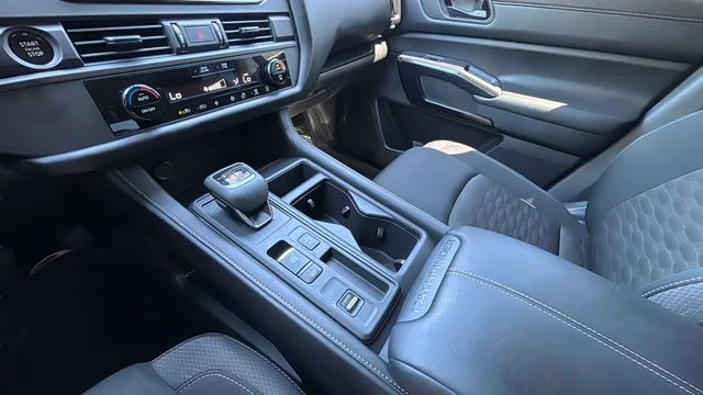 Used 2025 Silver Nissan S image 14