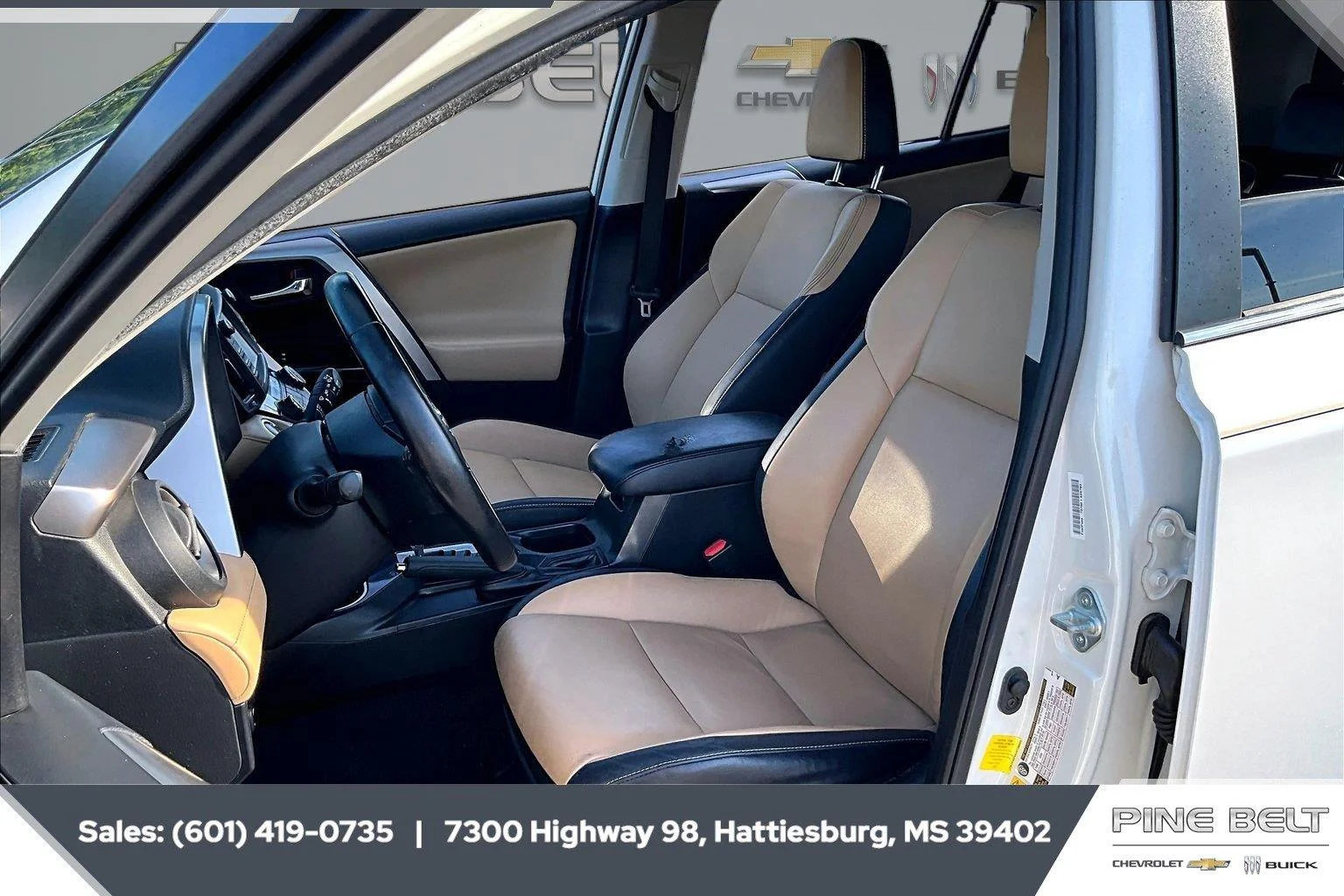 Used 2018 Blizzard Pearl Toyota Limited image 18