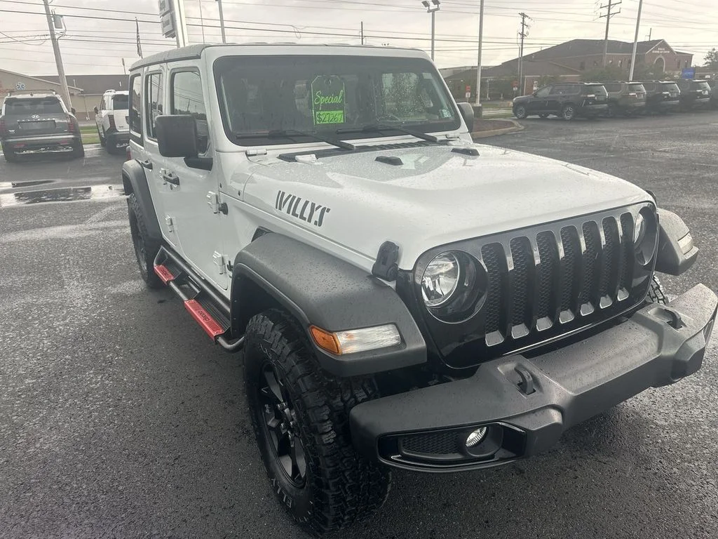 Used 2021 White Jeep Unlimited Willys image 1