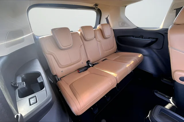 Used 2025 Blue INFINITI SENSORY image 34