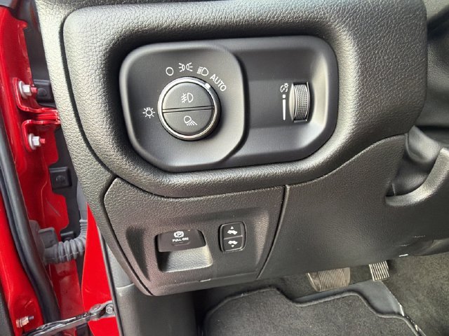 Used 2024 Red Ram Big Horn/Lone Star image 29