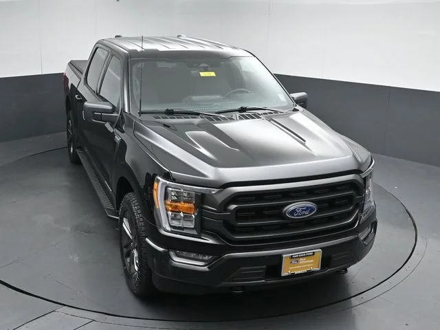 Certified Used 2023 Agate Black Metallic Ford XLT image 46