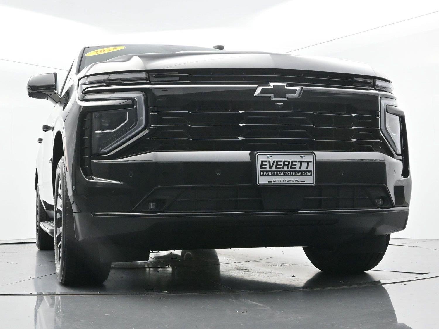 Used 2025 Black Chevrolet RST image 51