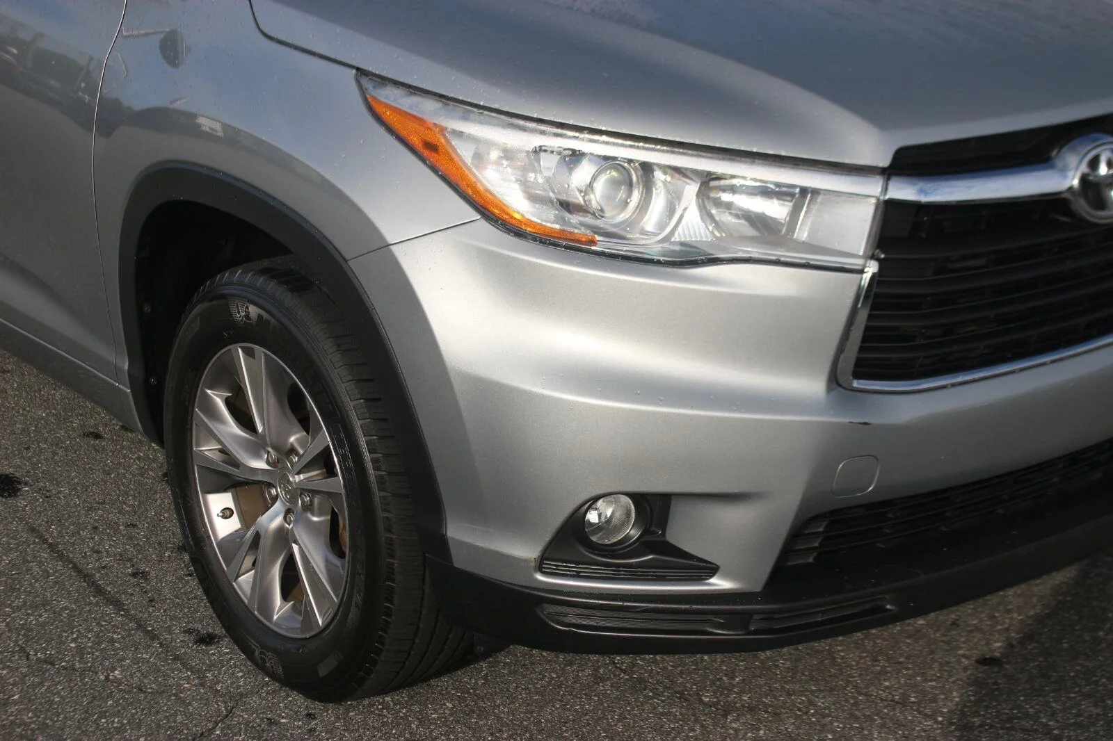 Used 2015  Toyota XLE image 8