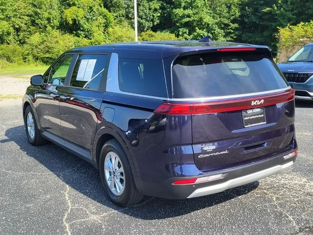 Used 2022 Blue Kia LXS image 5