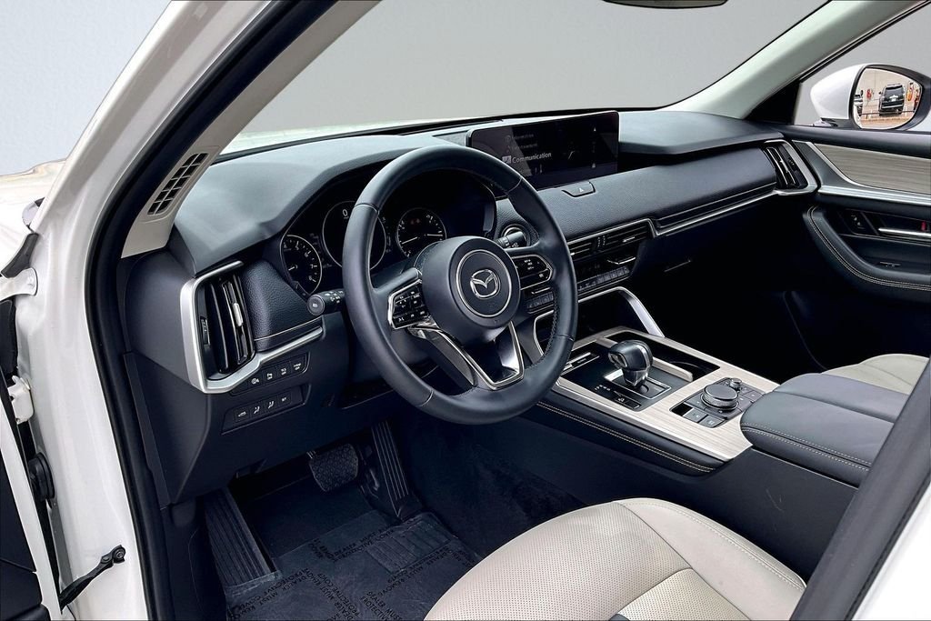 Used 2026 White Mazda 3.3 Turbo Preferred image 11
