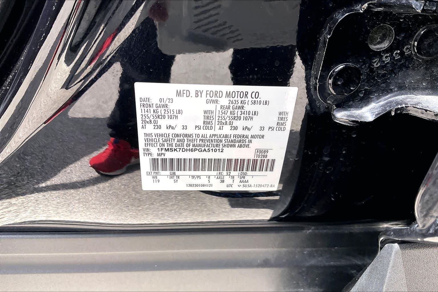 Used 2023 Agate Black Metallic Ford XLT image 33