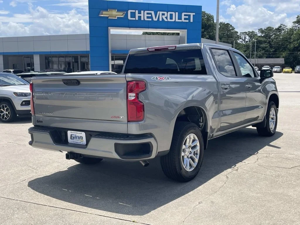 Used 2026 Sterling Gray Metallic Chevrolet RST image 4