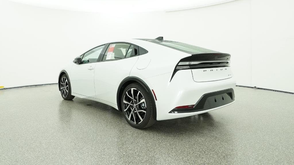 New 2026 Wind Chill Pearl Toyota XSE Premium image 81