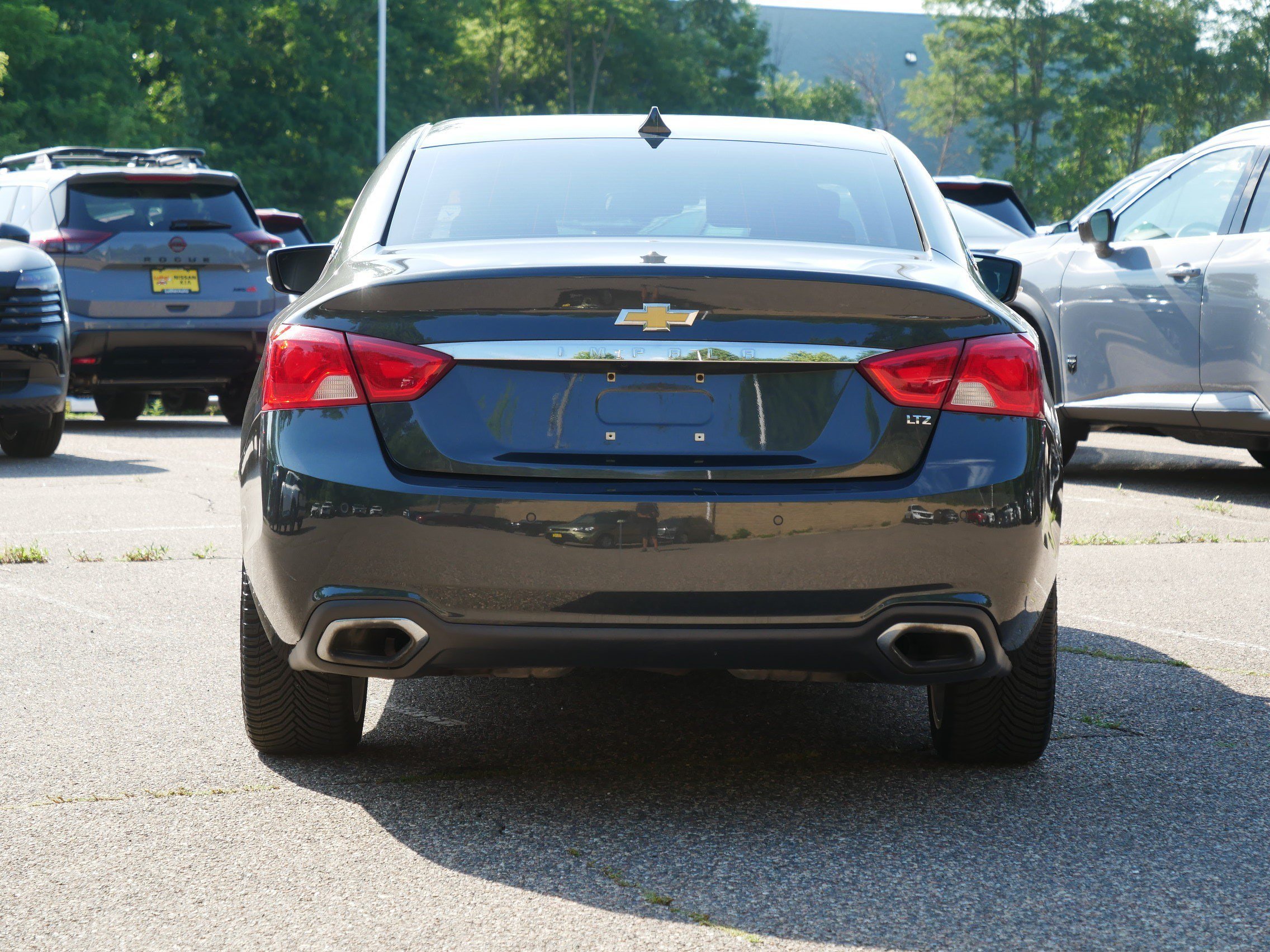 Used 2014 Ashen Gray Metallic Chevrolet LTZ image 6