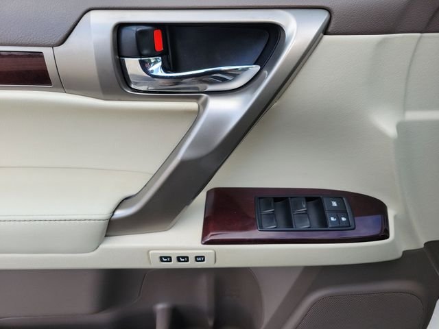 2014 Lexus GX 460 Luxury photo 4