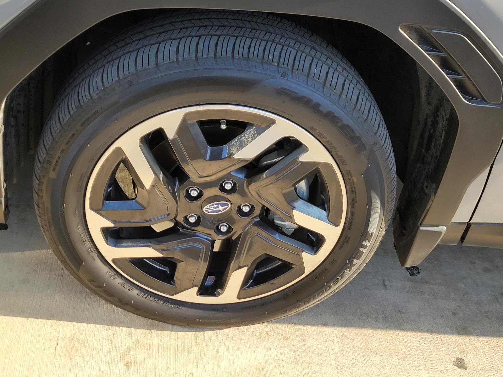 Used 2025 River Rock Pearl Subaru Premium Hybrid image 2