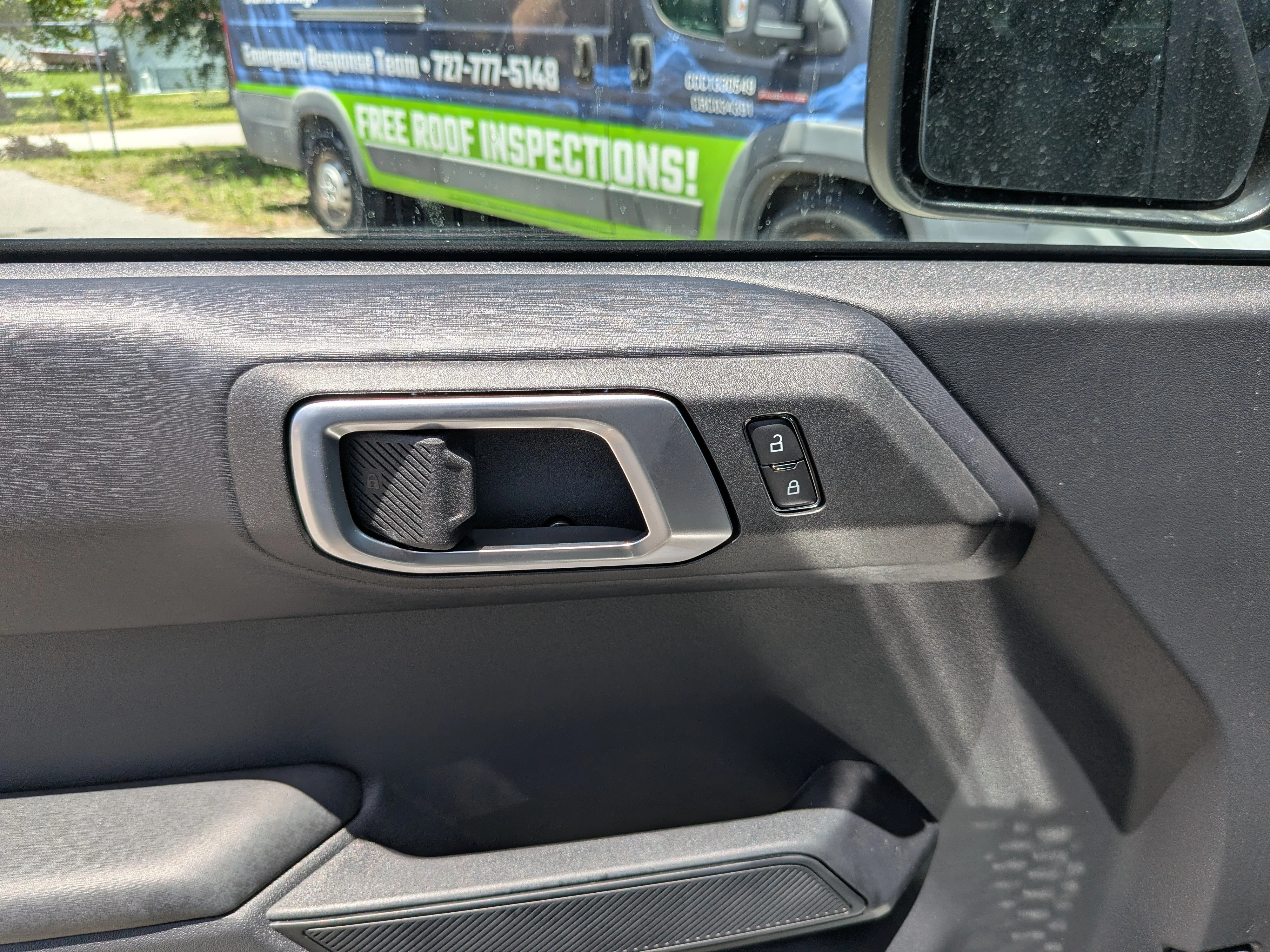 New 2026 Avalanche Gray Ford Badlands® image 18