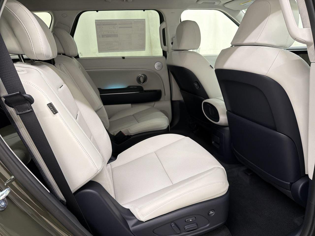 New 2027 Titan Green Pearl Hyundai Calligraphy AWD image 20