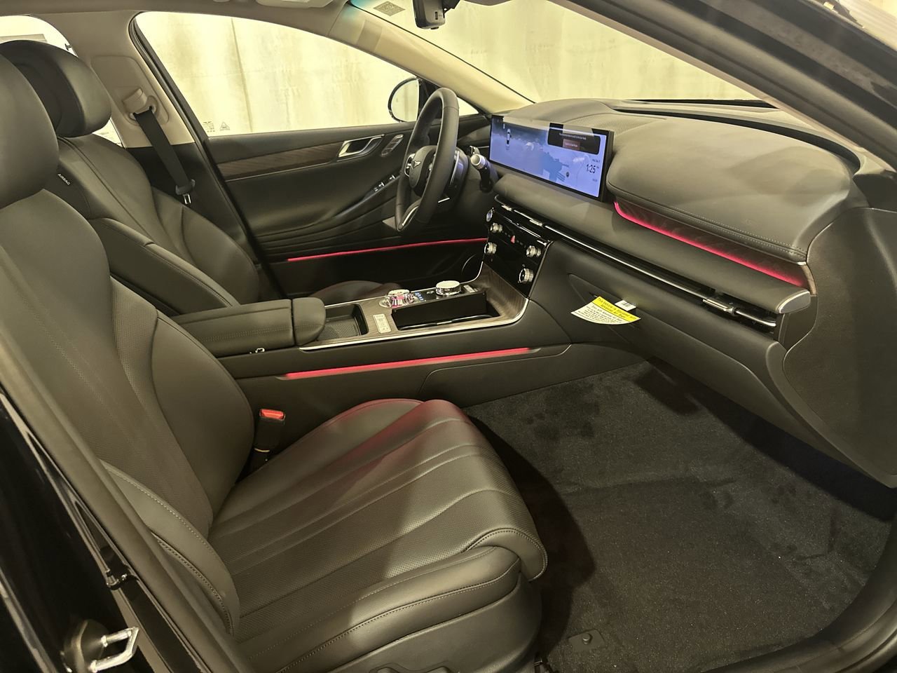 2026 GENESIS G80 Advanced - Photo 15