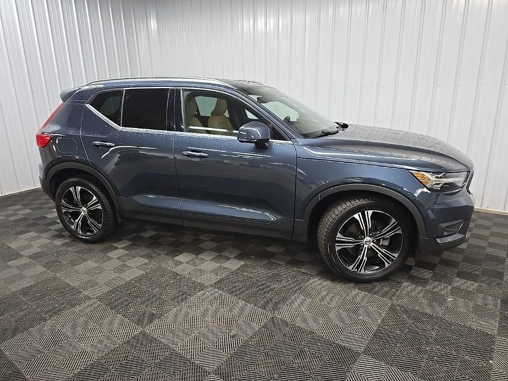 2021 Volvo XC40 T5 Inscription AWD's photo