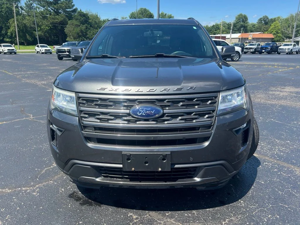 Used 2018 Magnetic Ford XLT image 7