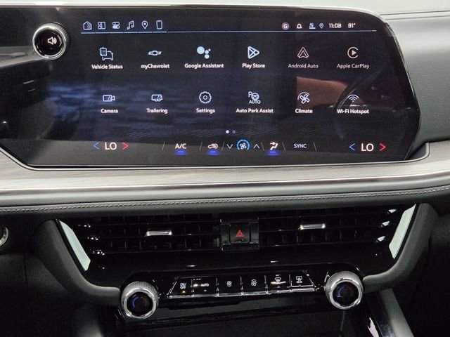 2026 Chevrolet Suburban LS - Photo 11