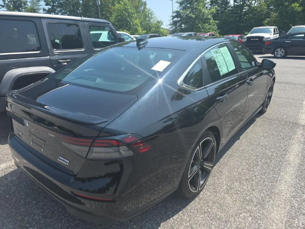 Used 2024 Black Honda Sport image 4