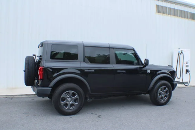 Used 2025  Ford Big Bend image 2