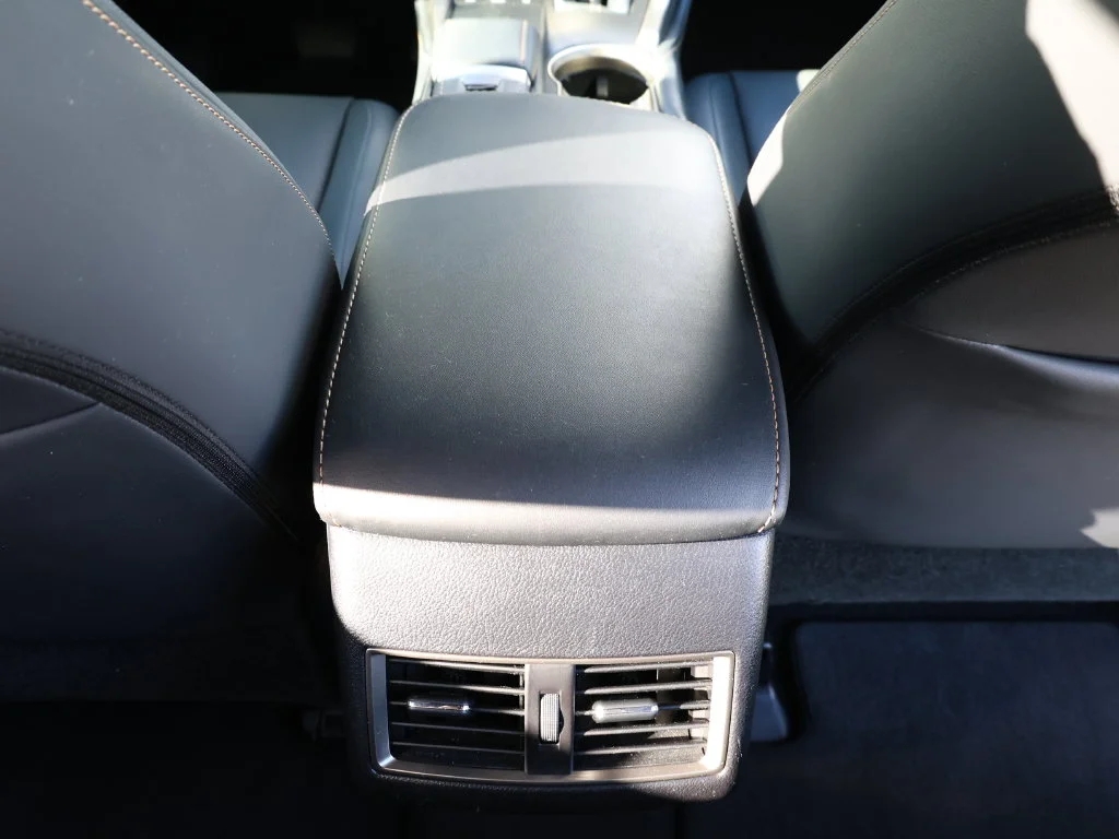 Used 2020 White Lexus 300 Base image 26