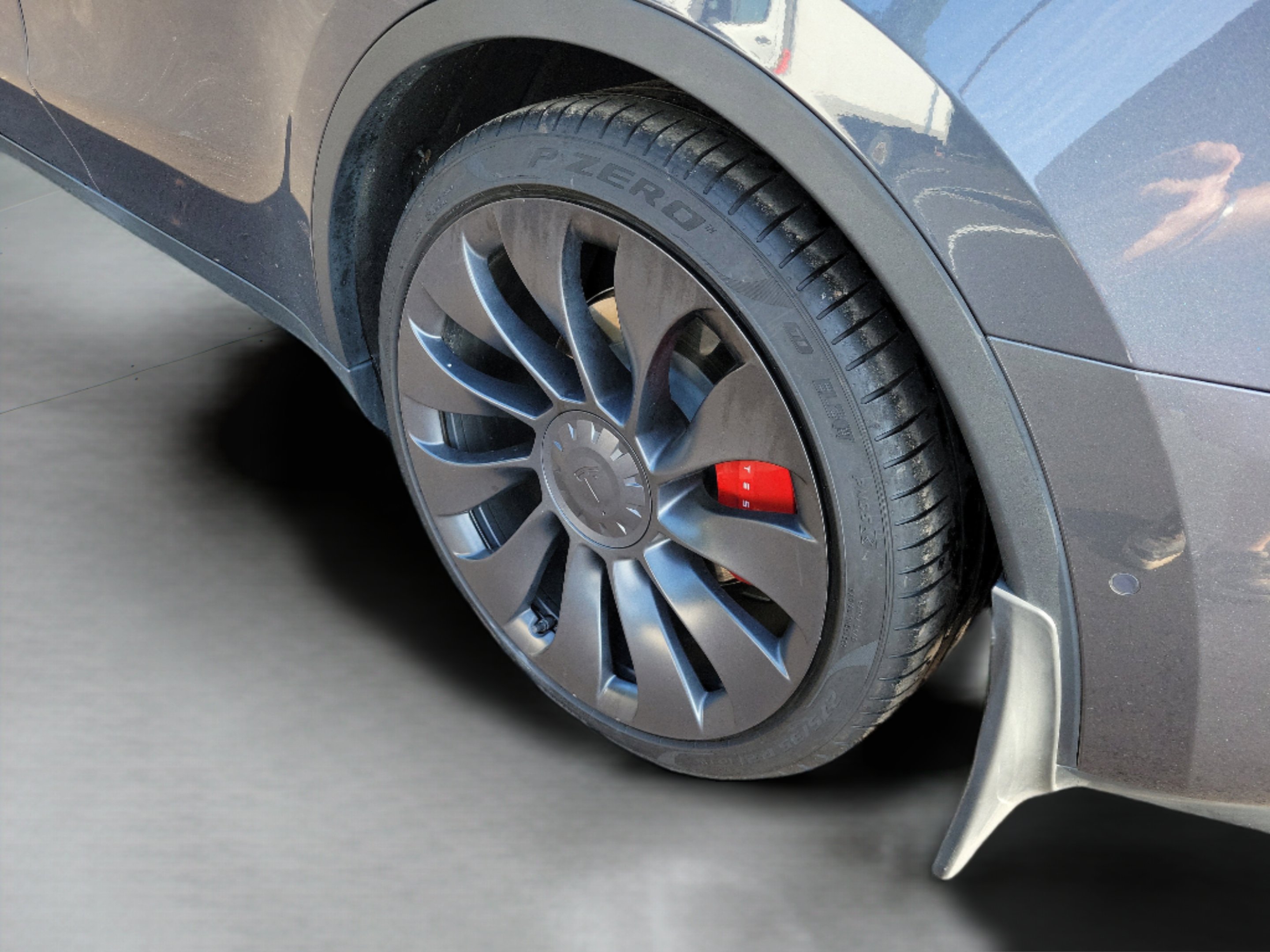 Used 2022 Gray Tesla Performance image 27