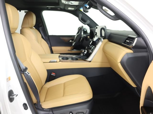 New 2026 Eminent White Pearl Lexus  600 LUXURY image 13