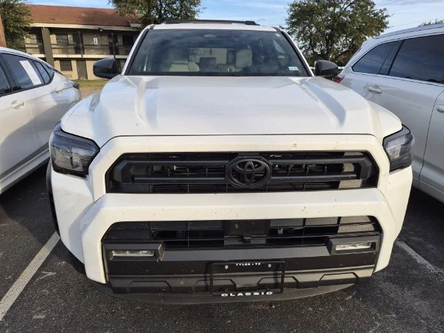 Used 2025 Ice Cap Toyota SR5 image 2