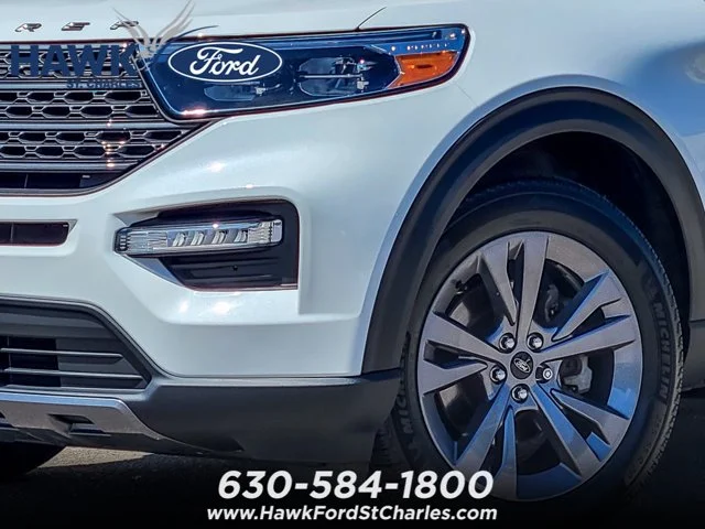 Certified Used 2023 White Metallic Ford XLT image 30