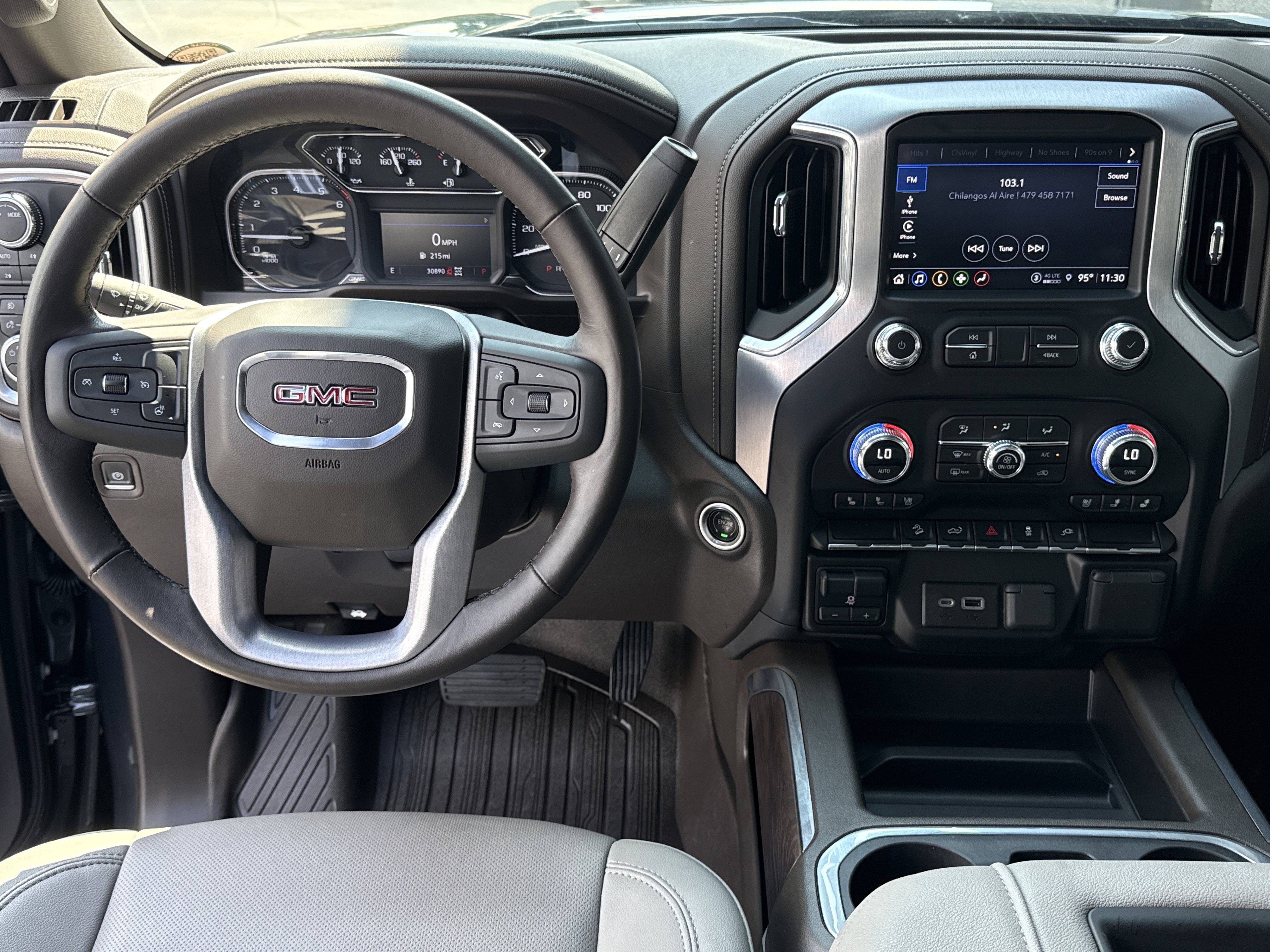 Used 2022 Dark Sky Metallic GMC SLT 4WD image 7