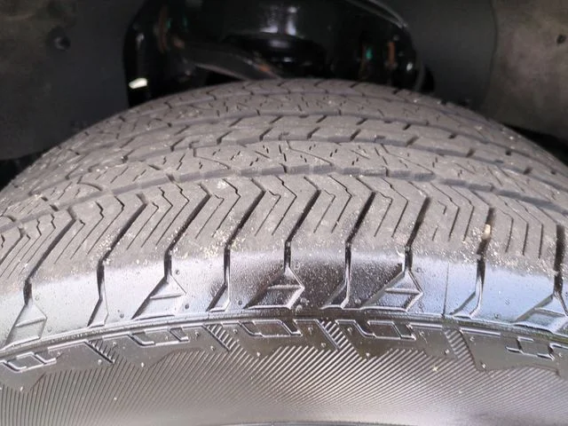 Used 2023 Gray Ford XLT image 11