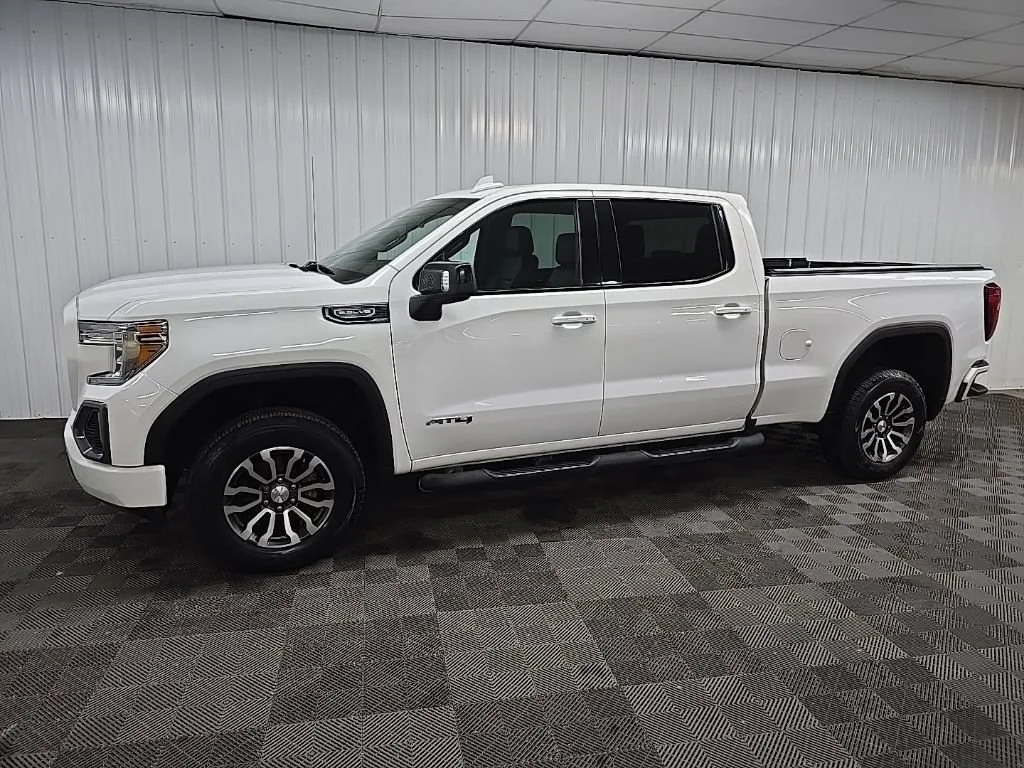 Used 2019 Summit White GMC AT4 image 6