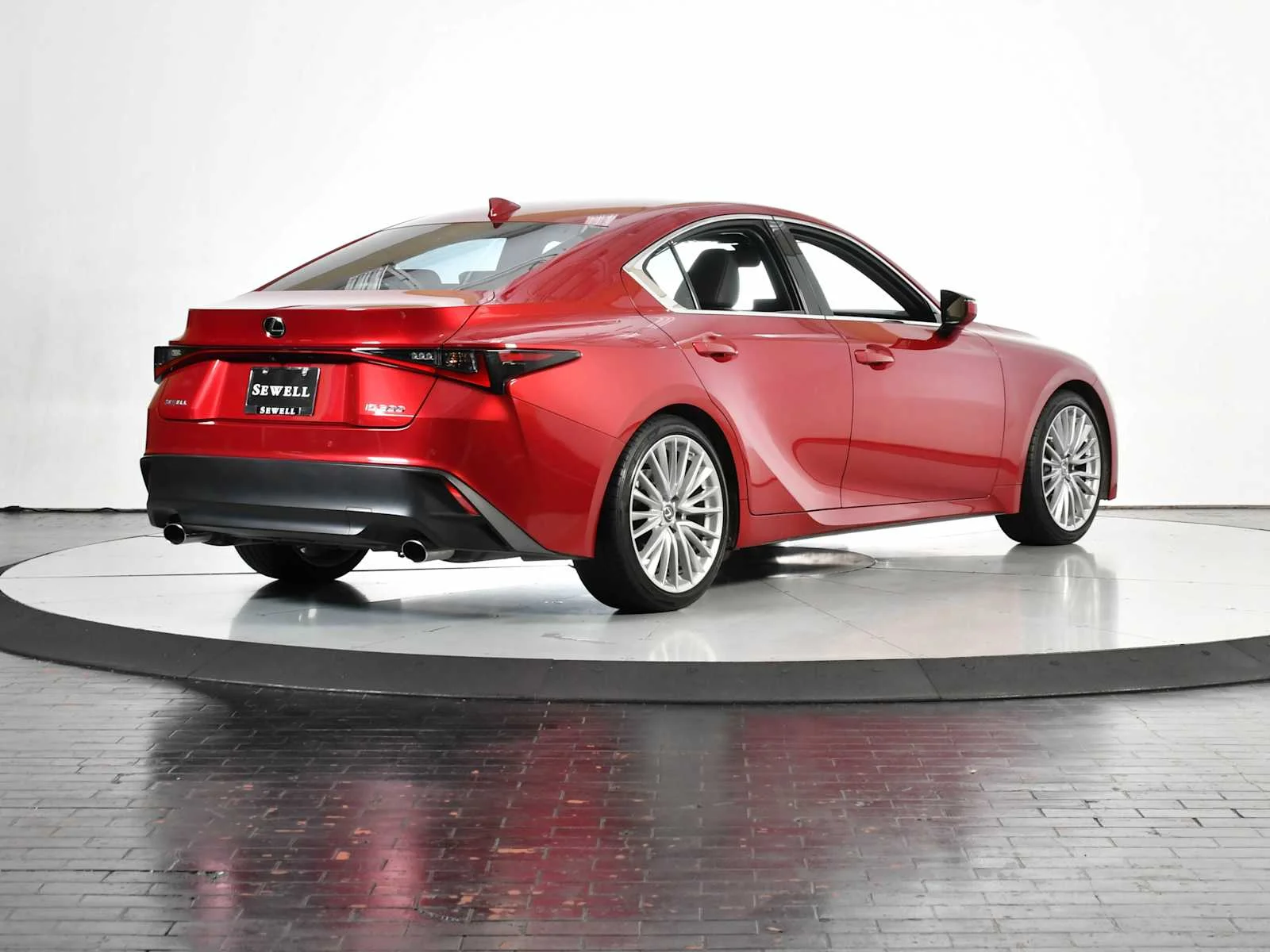 Used 2022 Matador Red Mica Lexus  image 8