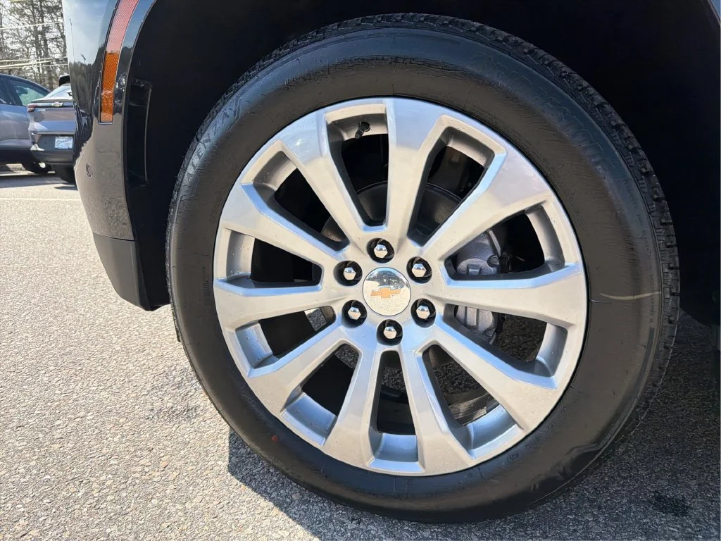 2026 Chevrolet Suburban Premier - Photo 26