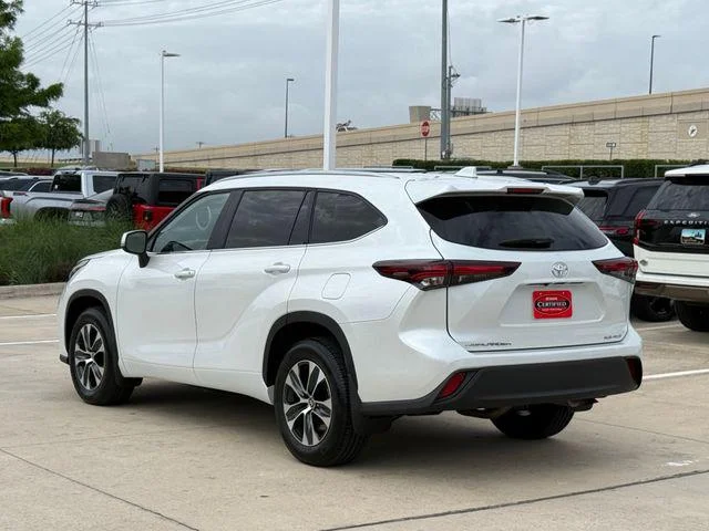 Certified Used 2026 Beige Toyota XLE image 33