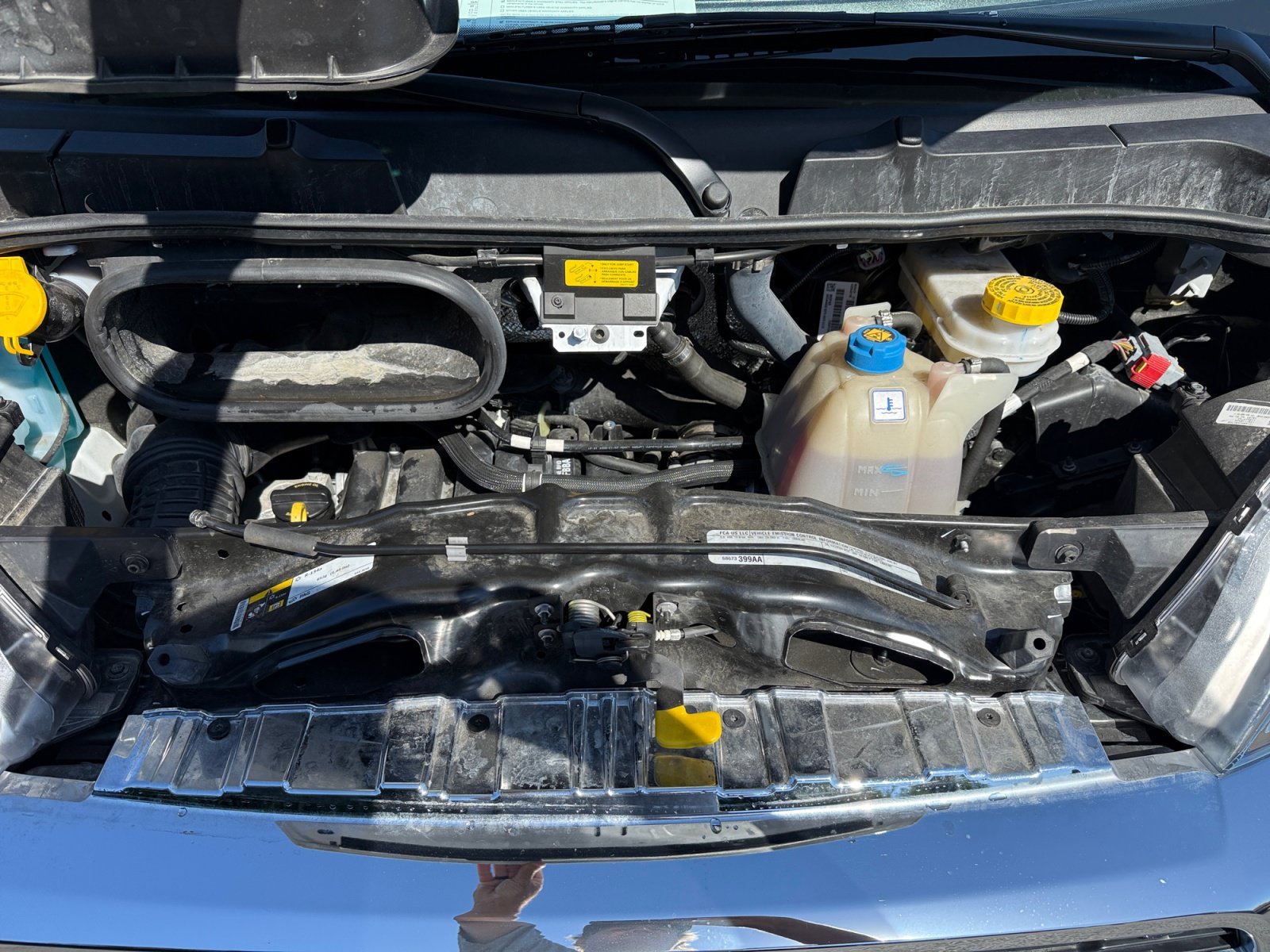 Used 2025 Bright White Clearcoat Ram Base image 19
