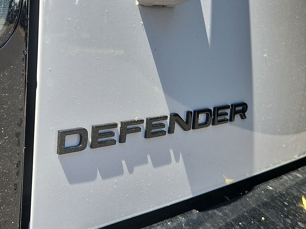 Used 2026 Borasco Gray Metallic Land Rover S image 11