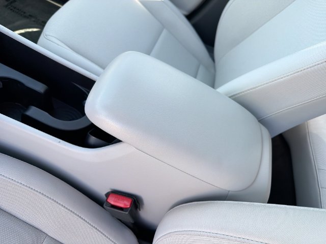 Used 2024 Red Hyundai SE image 23