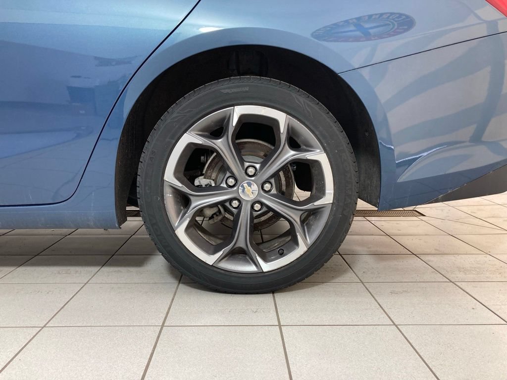 Used 2024 Lakeshore Blue Metallic Chevrolet 1LT image 24