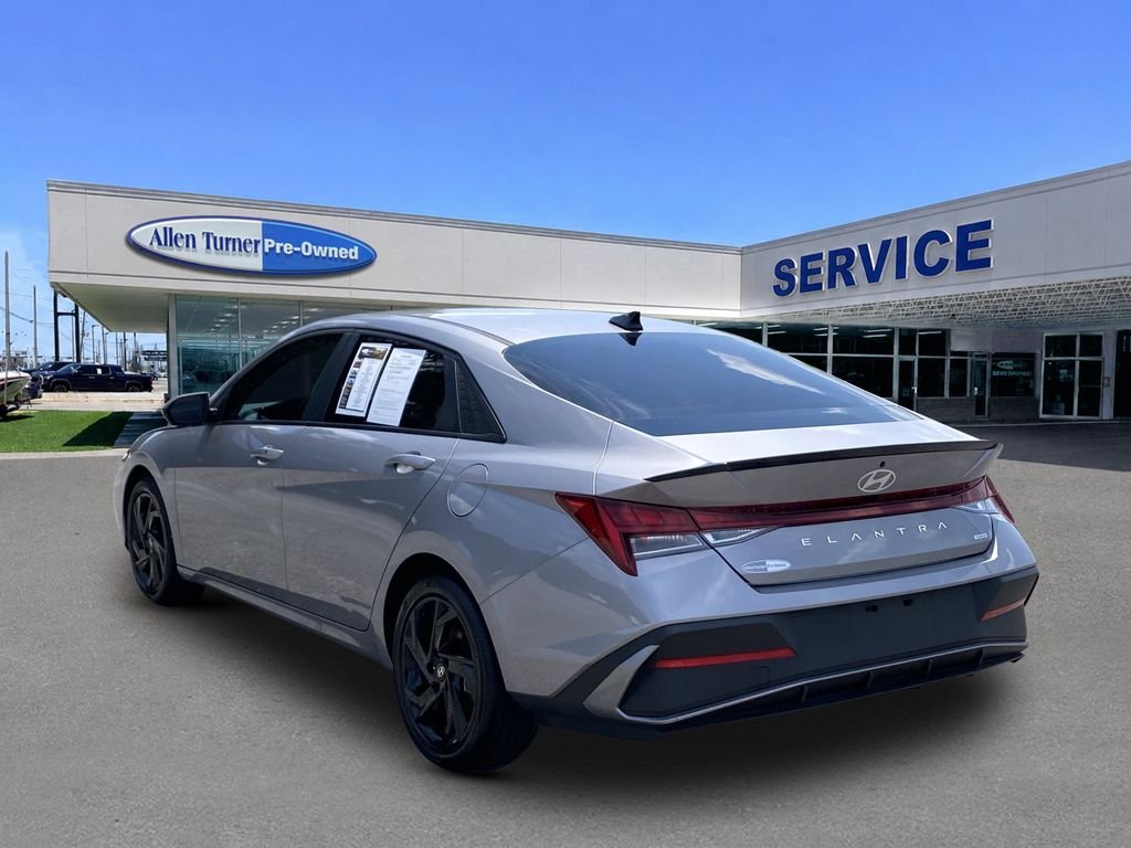 Used 2026 Fluid Metal Hyundai SEL Sport image 5