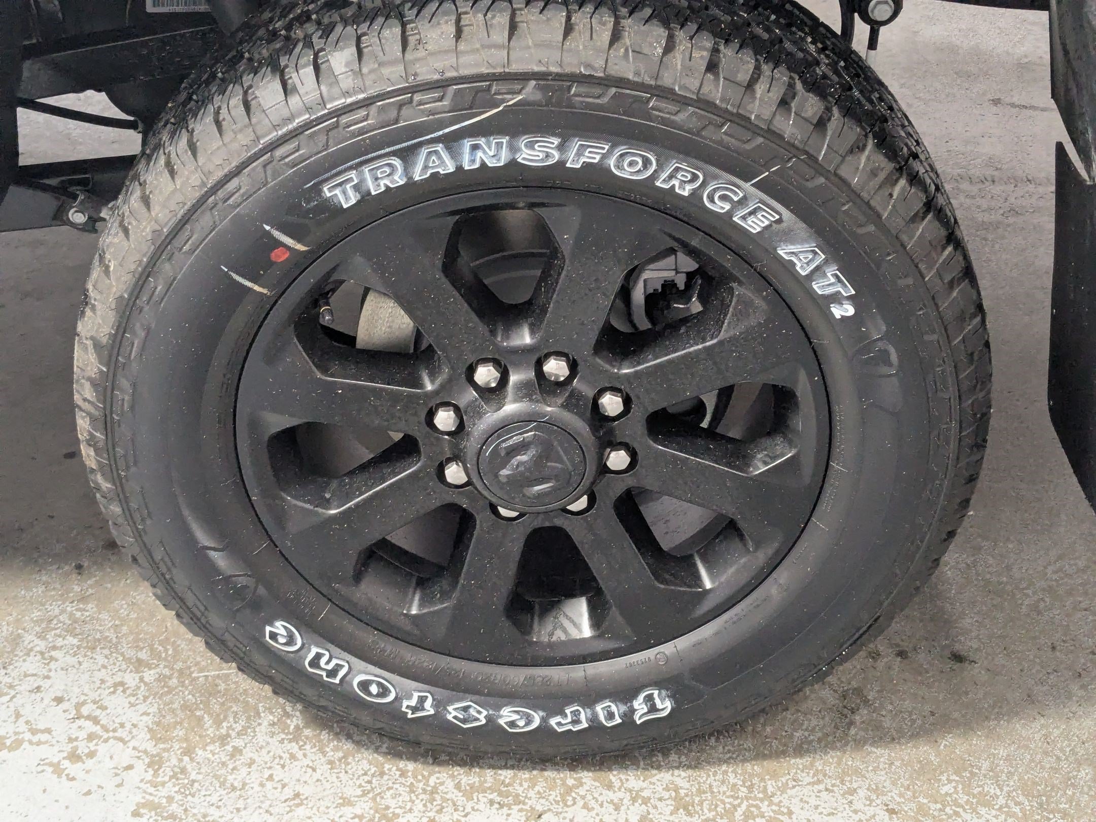 New 2026 Ceramic Gray Clear-Coat Exterior Paint RAM Laramie image 17