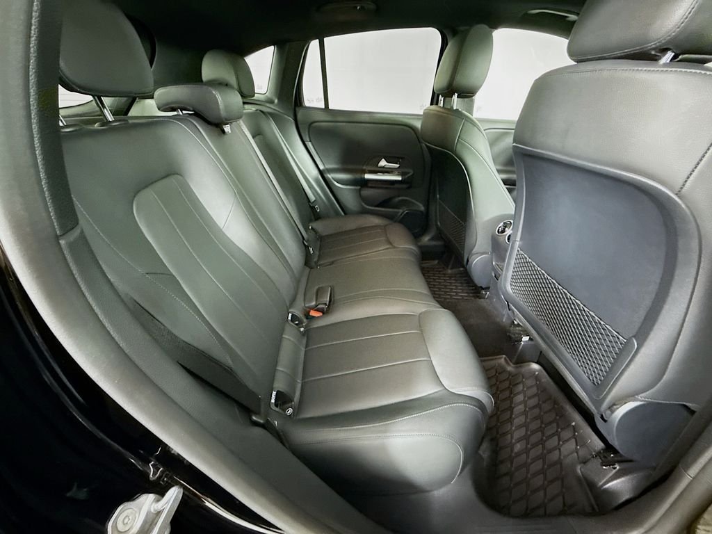 Used 2022 Black Mercedes-Benz GLA 250 image 28
