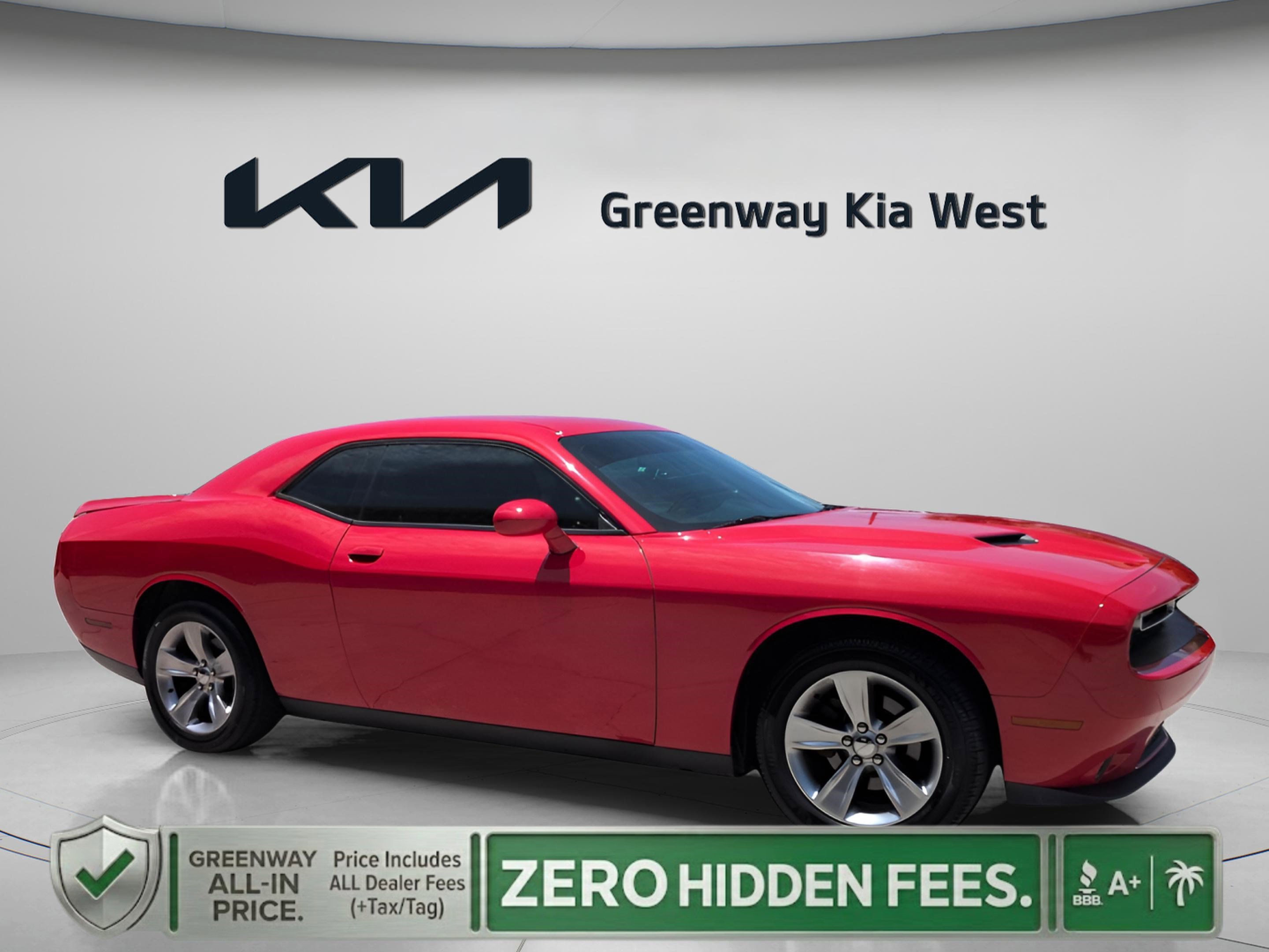 2020 Dodge Challenger SXT Auto's photo